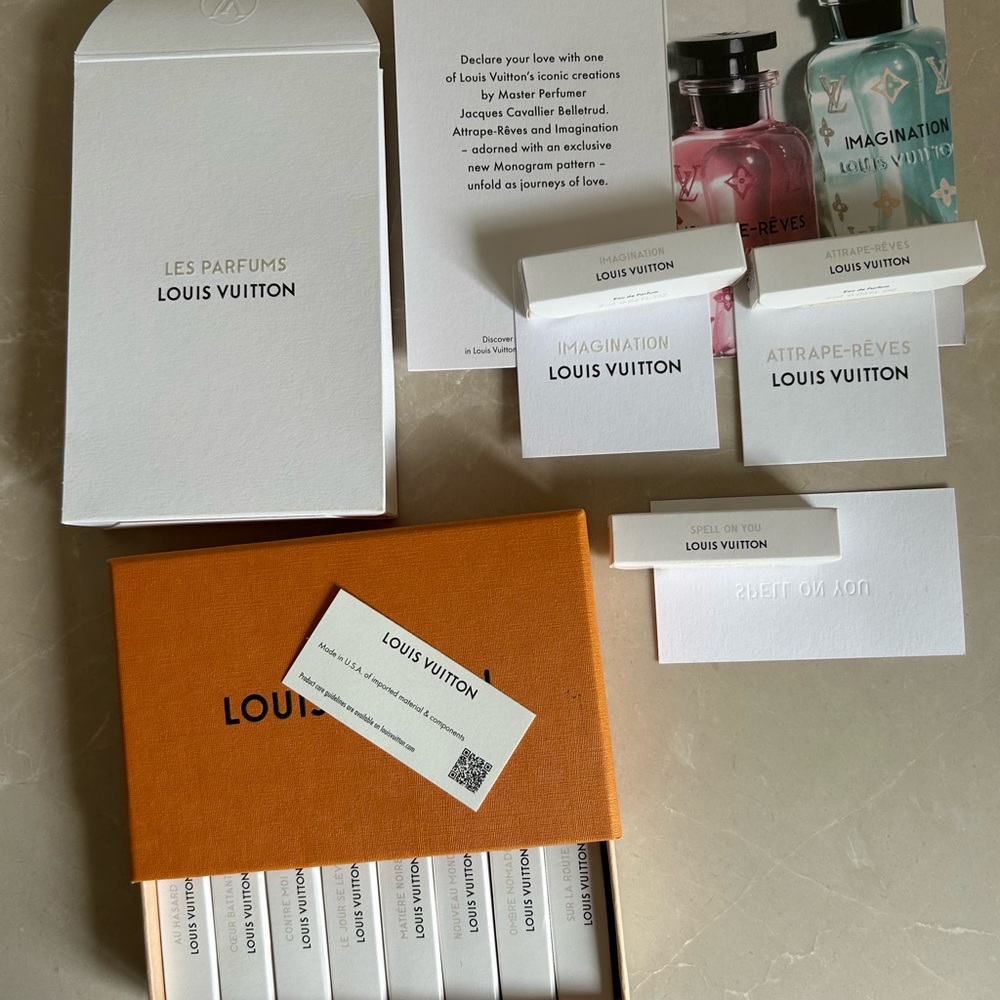 Louis Vuitton - 11 Perfume Sample Set